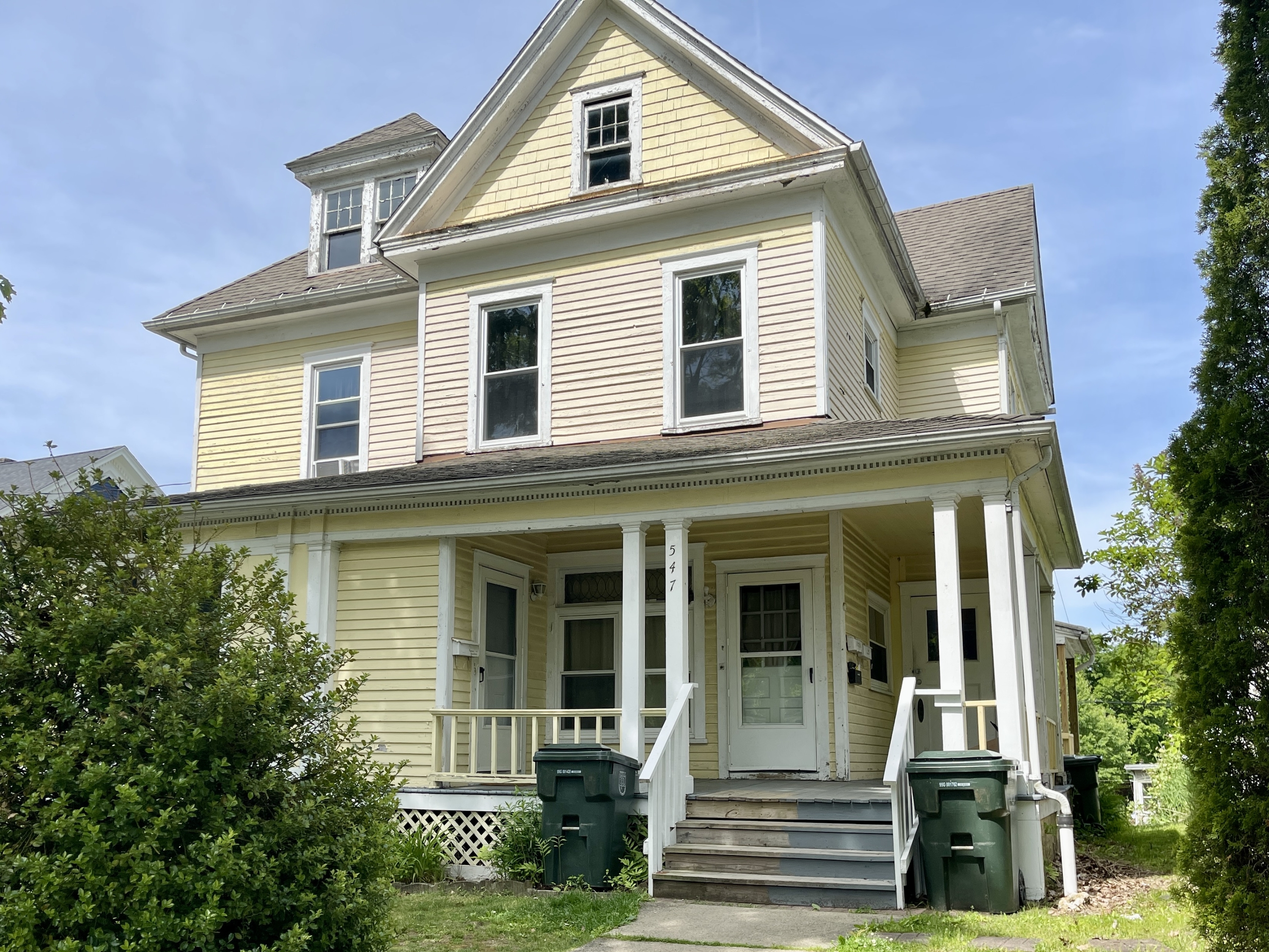 547 Lakeview Avenue - 1 lower N